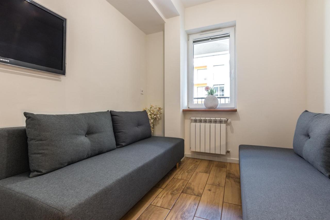 Apartament 66 Zator Bagian luar foto