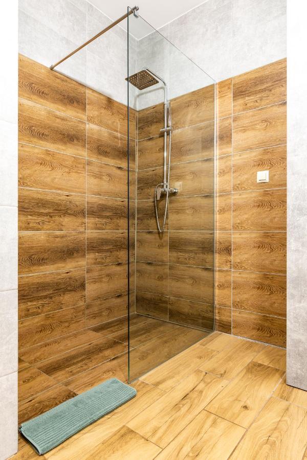 Apartament 66 Zator Bagian luar foto